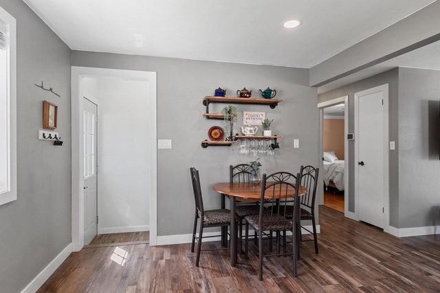 424 MEMORY COURT, Green Bay, WI 54301