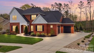 18526 Doves Crest Road, Cornelius, NC 28031