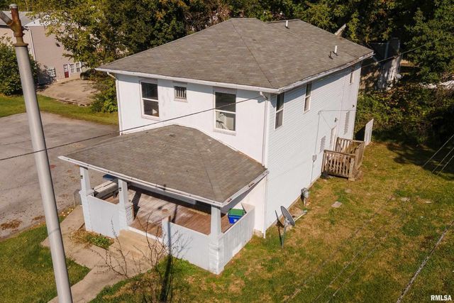 609 S Poplar Street, Carbondale, IL 62901