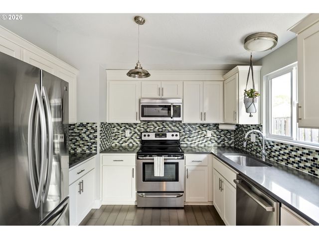 4710 Se 63RD Ave, Portland, OR 97206