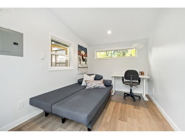 4710 Se 63RD Ave, Portland, OR 97206