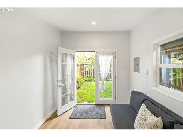 4710 Se 63RD Ave, Portland, OR 97206