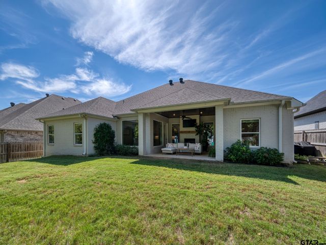 3109 Salado Creek Dr, Tyler, TX 75703