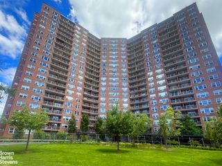 5900 ARLINGTON Avenue # 4B, New York City, NY 10471
