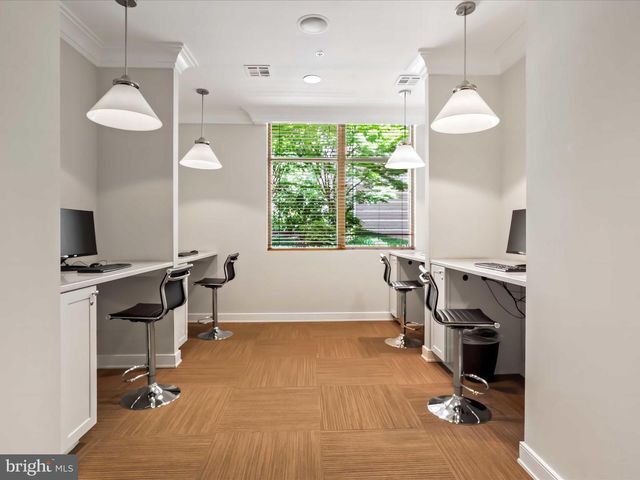 12000 MARKET ST #324, Reston, VA 20190