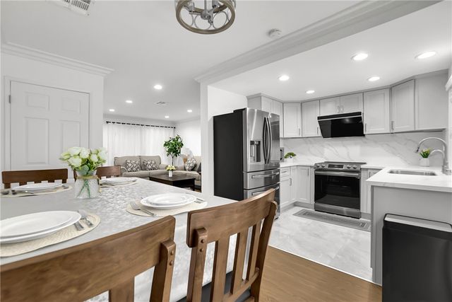 1025 Holly Avenue 9, Arcadia, CA 91007