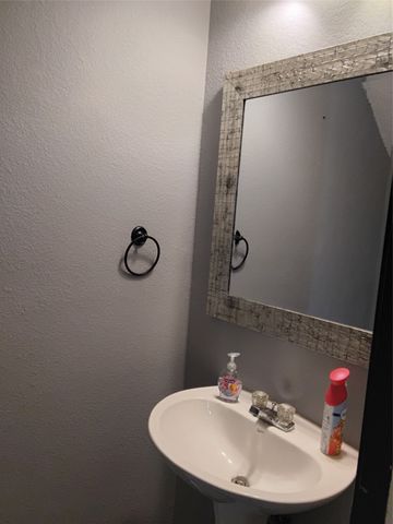 7566 Kings Trail, Fort Worth, TX 76133