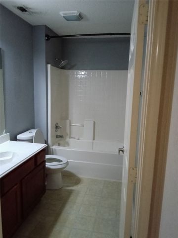 7566 Kings Trail, Fort Worth, TX 76133