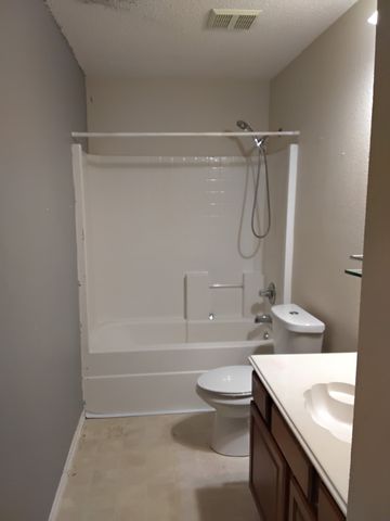 7566 Kings Trail, Fort Worth, TX 76133