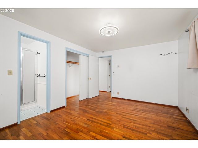 1755 BRENTWOOD Ave, Eugene, OR 97401