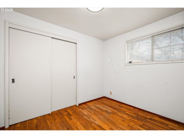 1755 BRENTWOOD Ave, Eugene, OR 97401