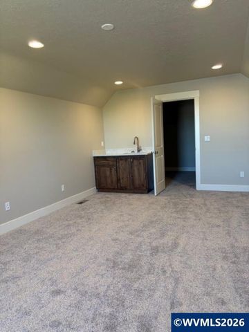 701 NW George Ct, Sublimity, OR 97385