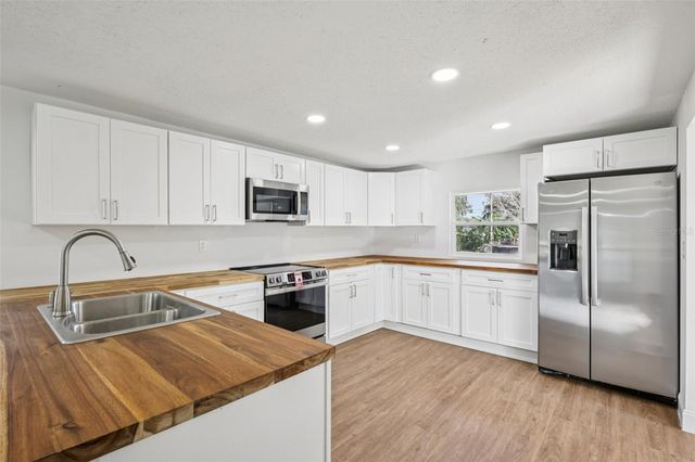 1427 COMBEE LANE, Lakeland, FL 33801