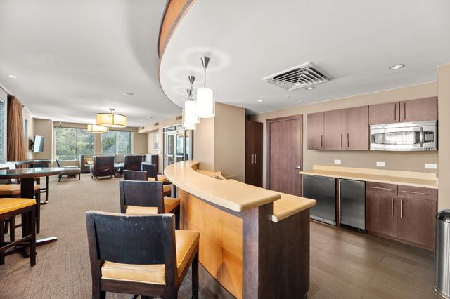54 Rainey ST 512, Austin, TX 78701