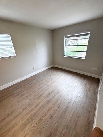 2002 E ESKIMO AVENUE B, Tampa, FL 33604