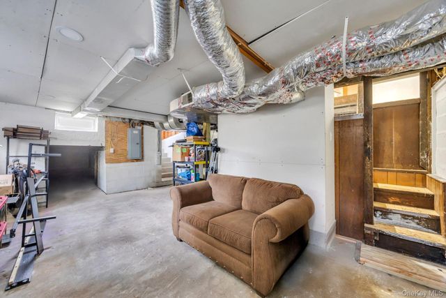 67 Long Island Avenue, Yaphank, NY 11980