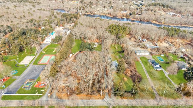 67 Long Island Avenue, Yaphank, NY 11980