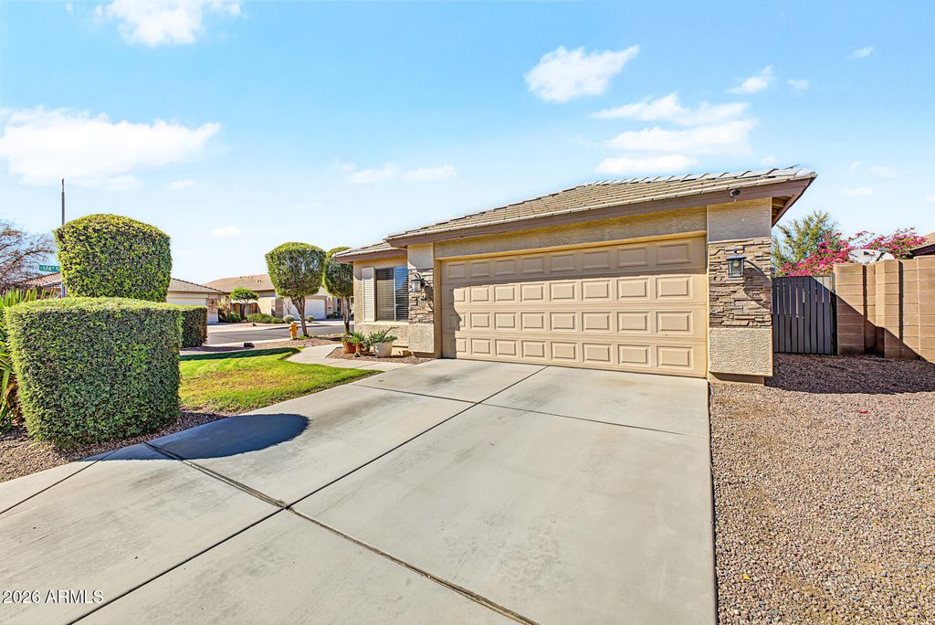 12530 W COLDWATER SPRINGS Boulevard, Avondale, AZ 85323 — photo 3