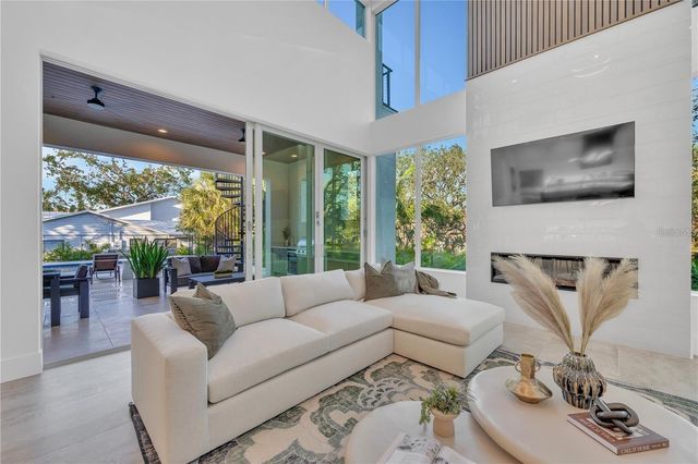 603 TREMONT STREET, Sarasota, FL 34242