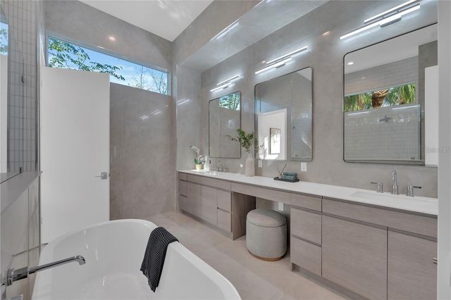 603 TREMONT STREET, Sarasota, FL 34242