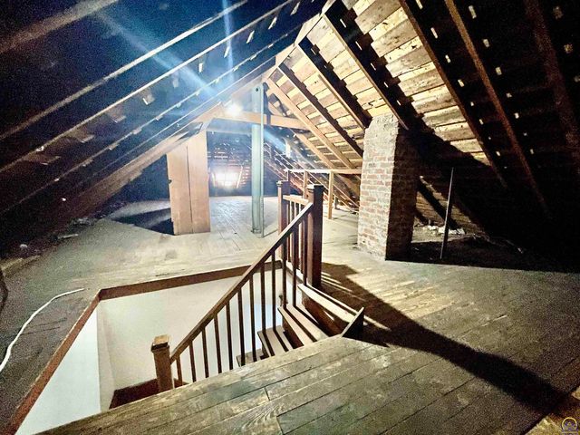 1626 SW Lincoln ST, Topeka, KS 66604