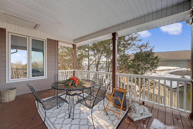 83 Sailboat Drive, Holiday Island, AR 72631