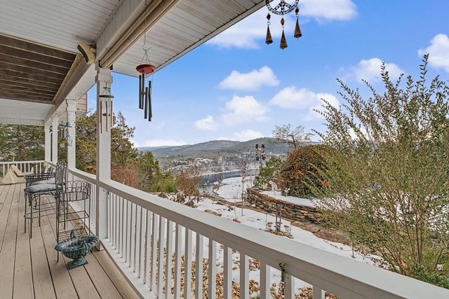 83 Sailboat Drive, Holiday Island, AR 72631