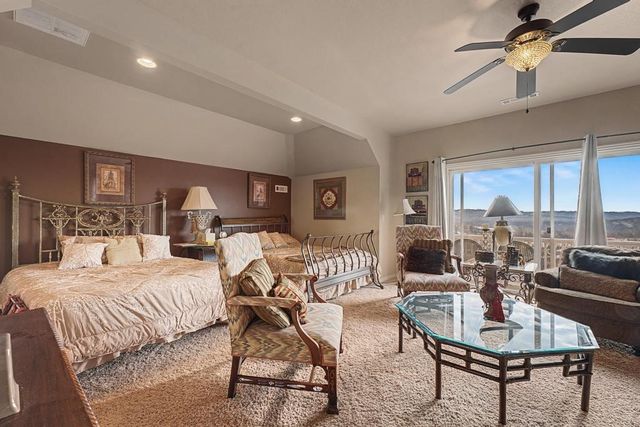 83 Sailboat Drive, Holiday Island, AR 72631