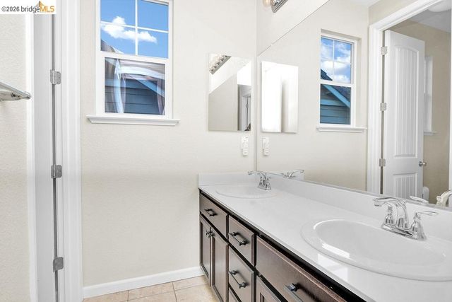 126 Halsey Wy, Pittsburg, CA 94565