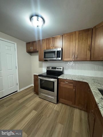 3029 N FRONT ST, Philadelphia, PA 19133