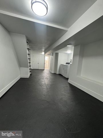 3029 N FRONT ST, Philadelphia, PA 19133