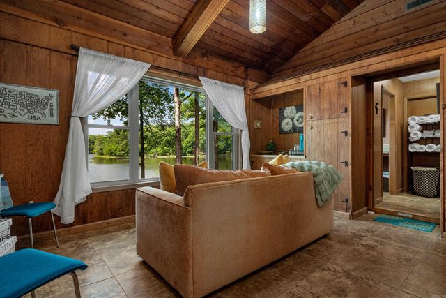 10 Henry Lane, Perryville, AR 72126