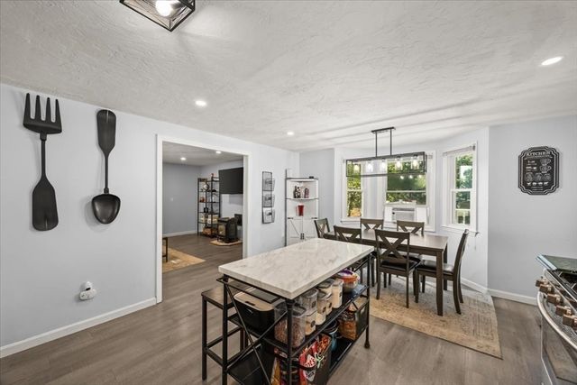 18 Blueberry Knoll 18, Bridgewater, MA 02324