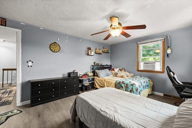 18 Blueberry Knoll 18, Bridgewater, MA 02324