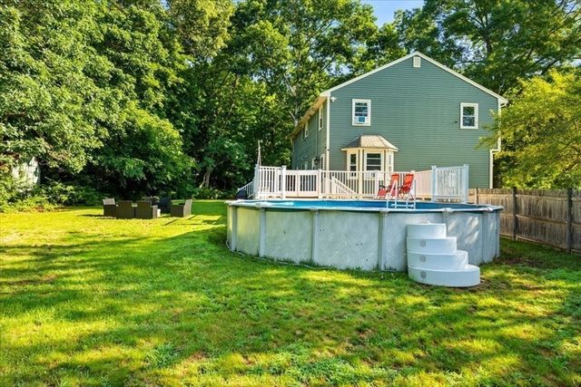 18 Blueberry Knoll 18, Bridgewater, MA 02324