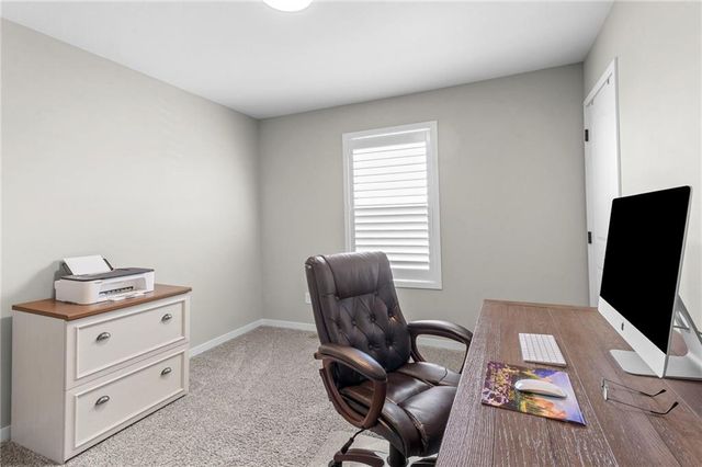 1404 NW Maple Drive, Grain Valley, MO 64029