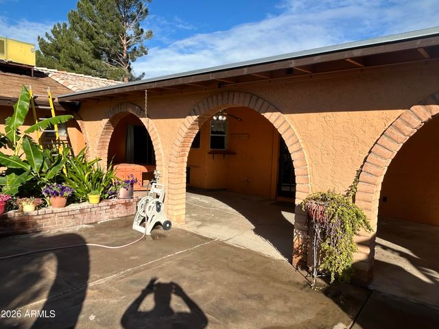 10517 W CATALINA Drive, Avondale, AZ 85392