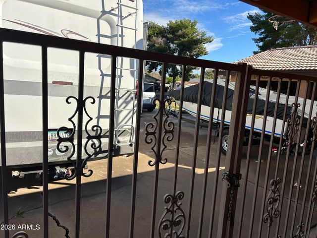 10517 W CATALINA Drive, Avondale, AZ 85392