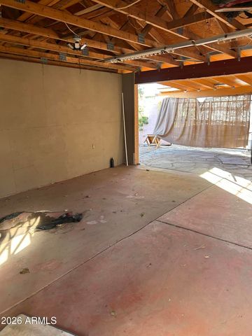 10517 W CATALINA Drive, Avondale, AZ 85392