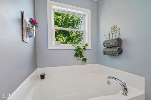 3382 Firethorn Drive, Whitestown, IN 46075
