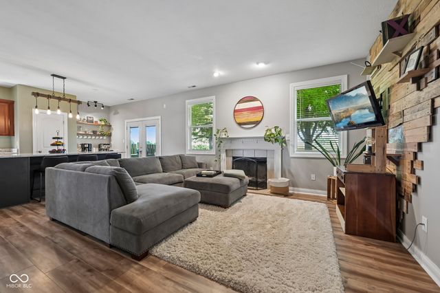 3382 Firethorn Drive, Whitestown, IN 46075