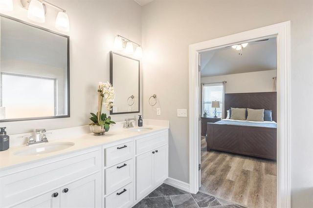 3521 Sawtooth Ridge Drive, Yukon, OK 73099