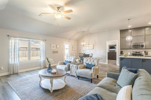 3521 Sawtooth Ridge Drive, Yukon, OK 73099