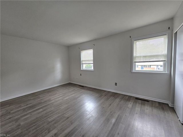 3339 Lakecrest RD, Virginia Beach, VA 23452
