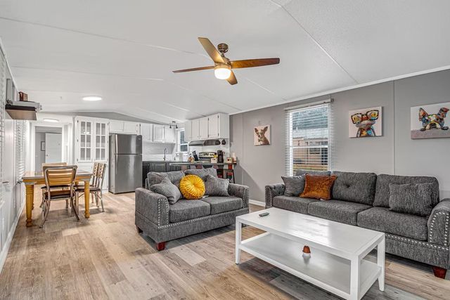 4518 Heron St., North Myrtle Beach, SC 29582