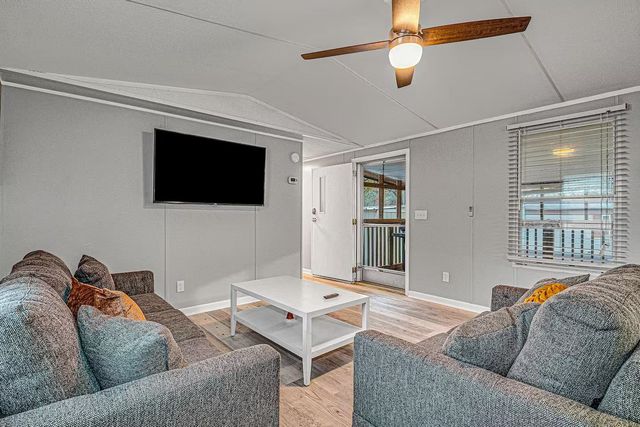 4518 Heron St., North Myrtle Beach, SC 29582