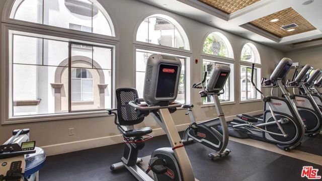 348 S Hauser Boulevard 5-404, Los Angeles, CA 90036