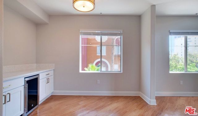 348 S Hauser Boulevard 5-404, Los Angeles, CA 90036