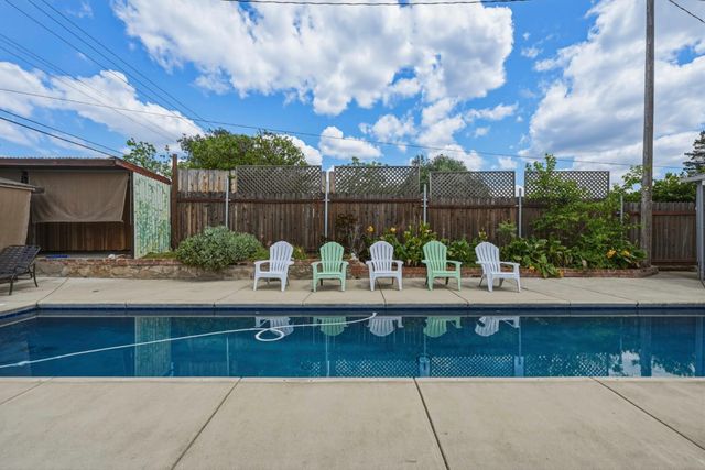 714 Elefa St, Roseville, CA 95678