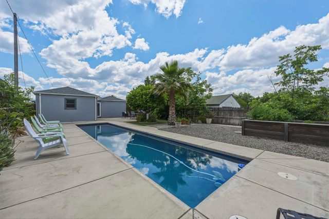 714 Elefa St, Roseville, CA 95678